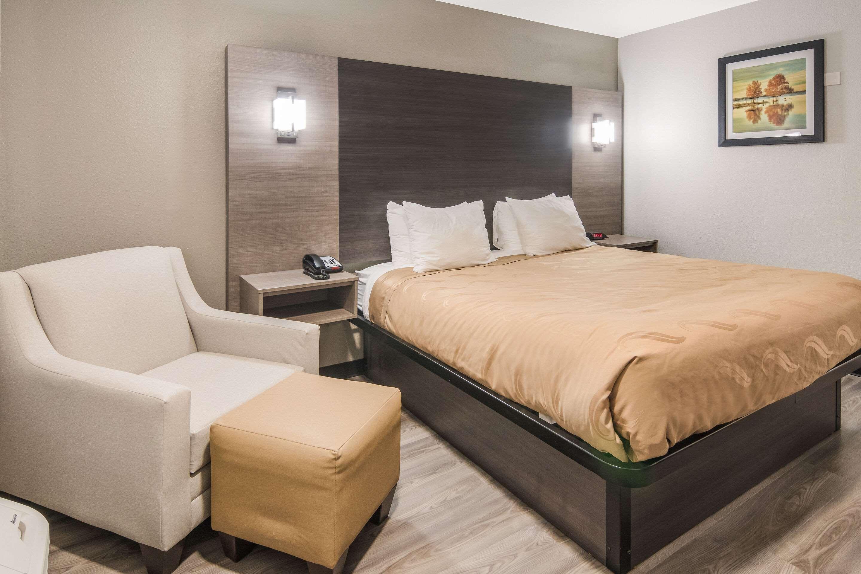 Quality Inn & Suites Форт-Ворт Екстер'єр фото