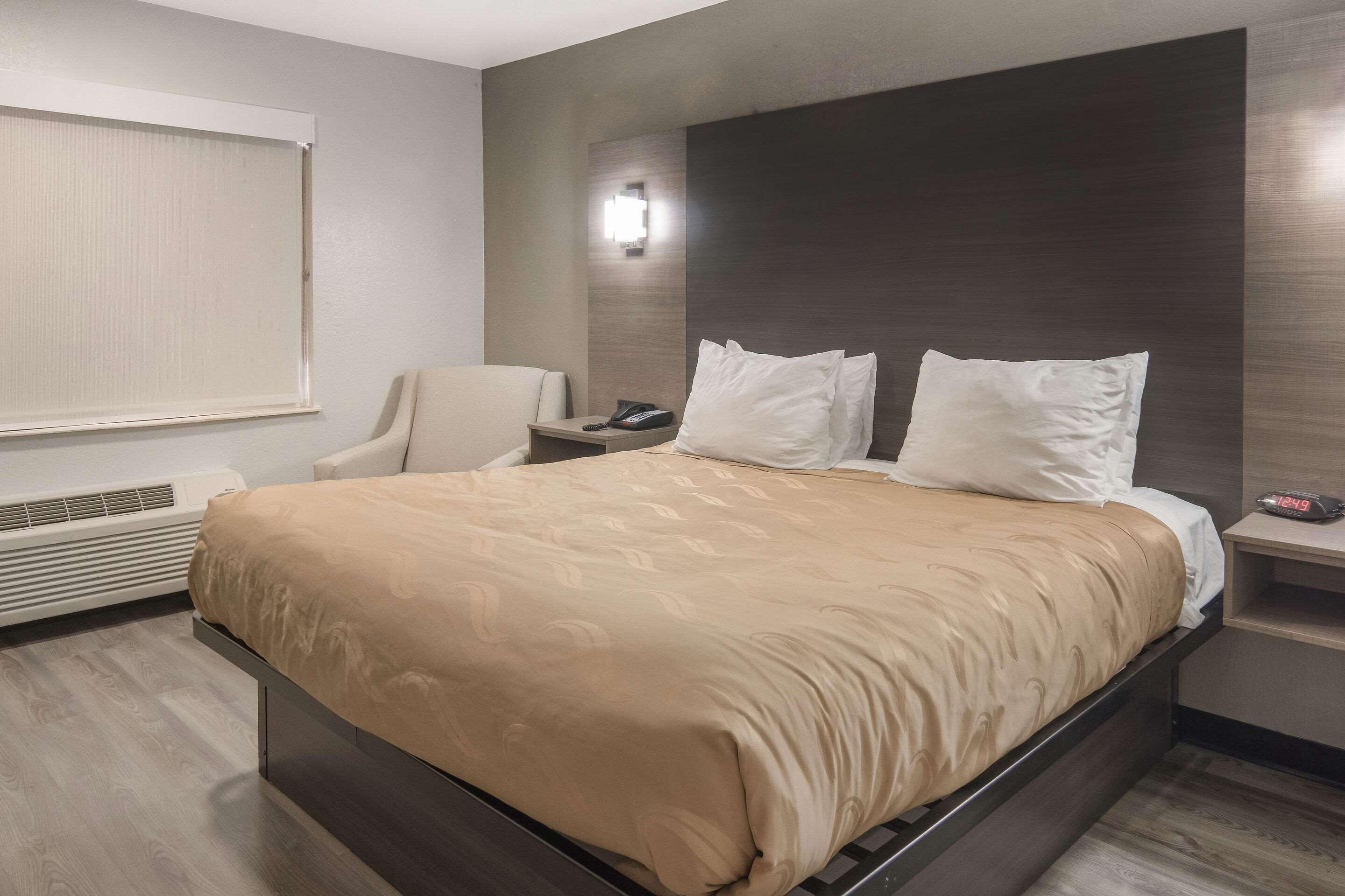 Quality Inn & Suites Форт-Ворт Екстер'єр фото