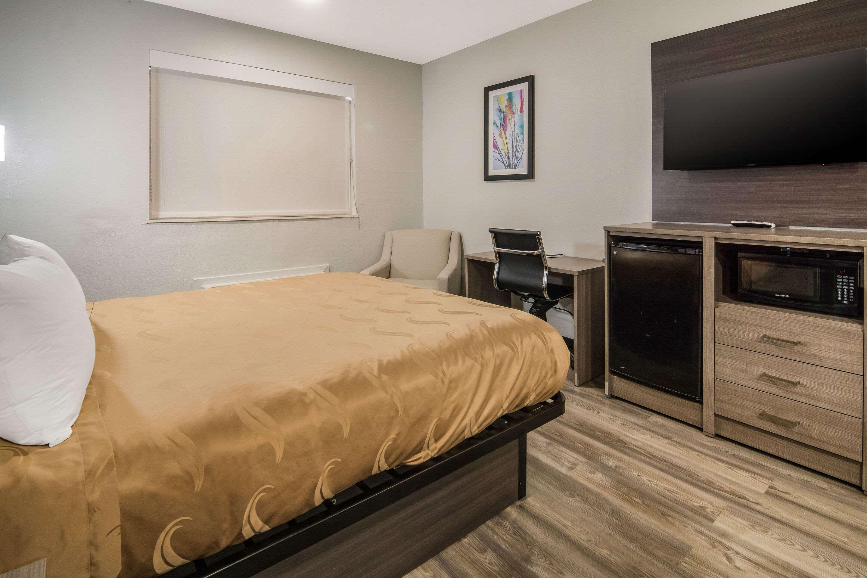 Quality Inn & Suites Форт-Ворт Екстер'єр фото