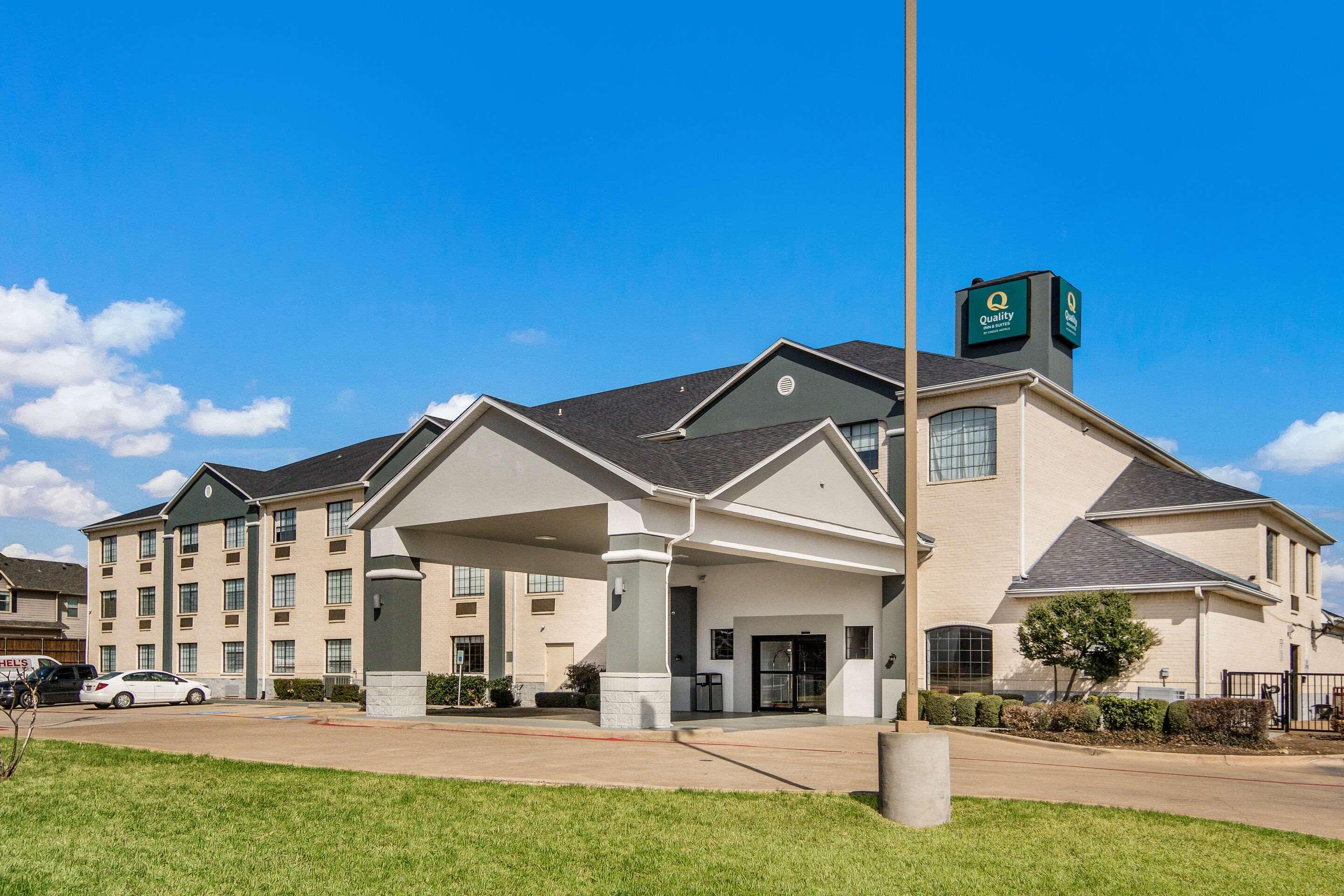 Quality Inn & Suites Форт-Ворт Екстер'єр фото
