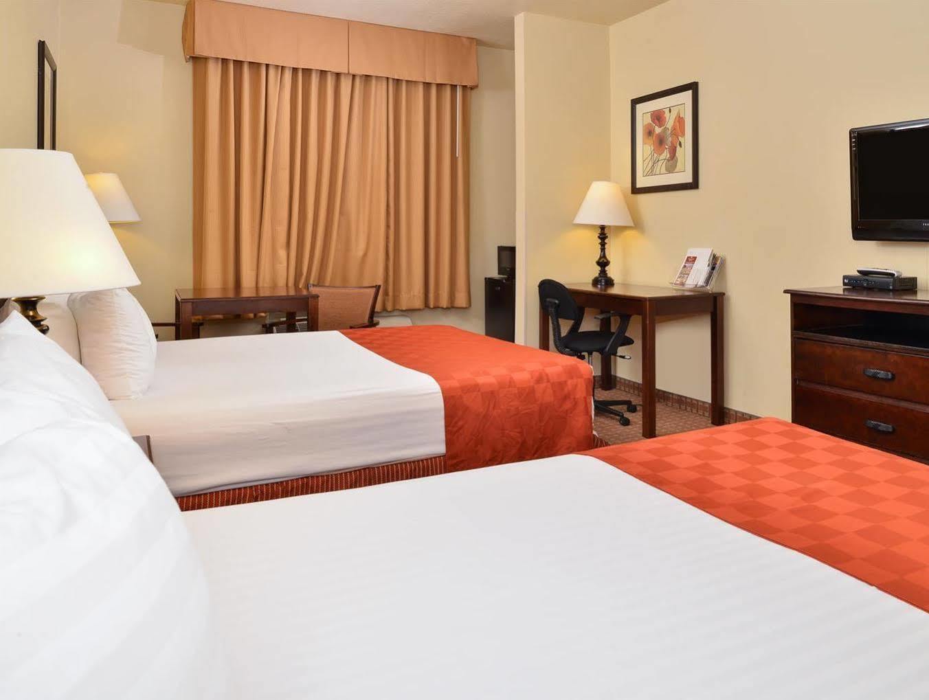 Quality Inn & Suites Форт-Ворт Екстер'єр фото
